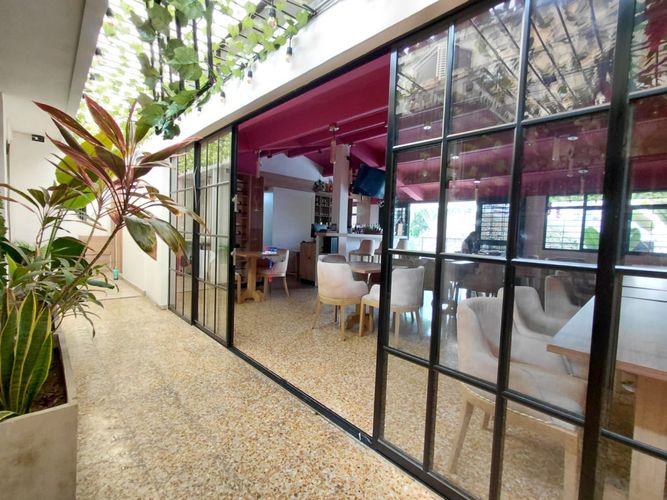 Local en arriendo en Granada, Cali, 480 m² · foto 2 de 24