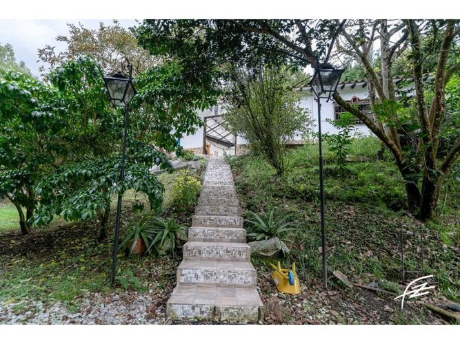 Finca en venta en El Colorado, Guarne, 410 m² · foto 4 de 24