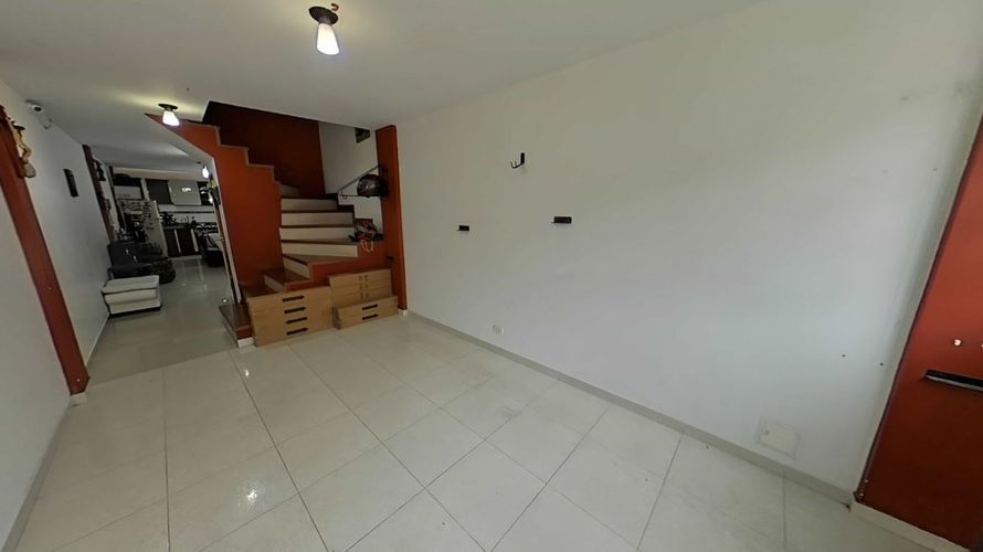 Casa en venta en San Cipriano, Bogotá · foto 2 de 15