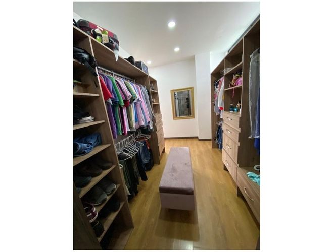 Casa de 5 alcobas en venta en Alfaguara, Jamundí, 360 m² · foto 6 de 13