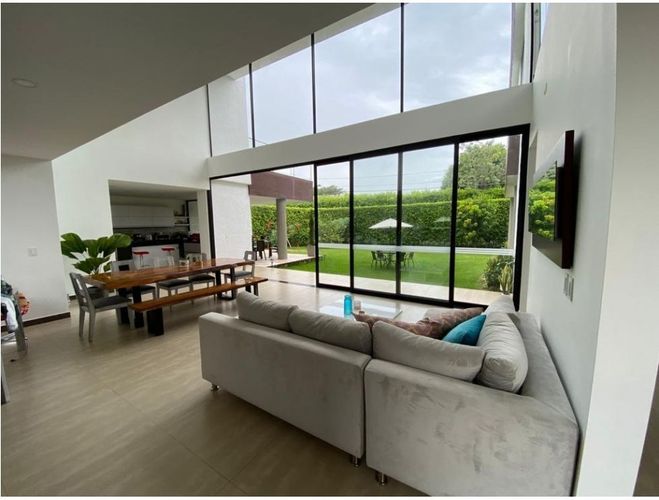 Casa de 5 alcobas en venta en Alfaguara, Jamundí, 360 m² · foto 7 de 13