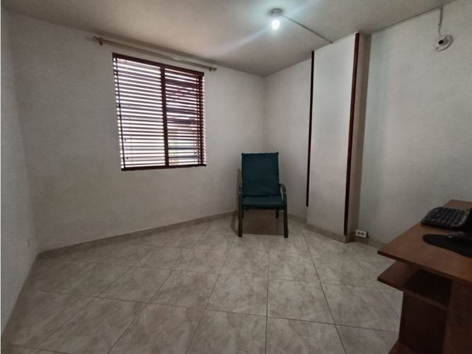 Apartamento de 3 alcobas en venta en Estadio, Medellín, 77 m² · foto 9 de 17