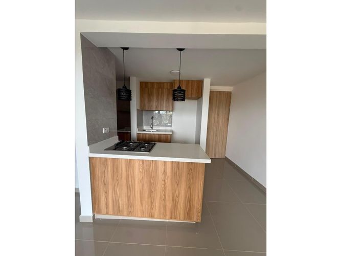 Apartamento de 3 alcobas en venta en Campo Alegre, El Carmen de Viboral, 52 m² · foto 3 de 9