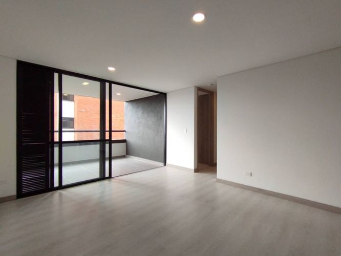 Apartamento de 2 alcobas en venta en San Antonio De Pereira, Rionegro, 74 m² · foto 9 de 20