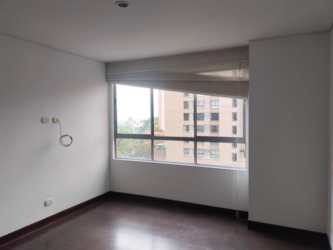 Apartamento de 3 alcobas en arriendo en Santa María De Los Ángeles, Medellín, 147 m² · foto 11 de 19