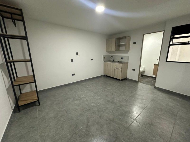 1BR Apartment in Alcala (15 m²) - 2