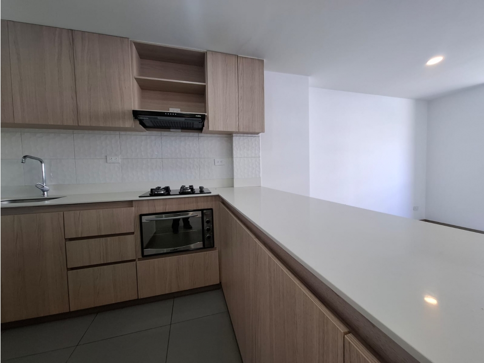 Apartamento en venta en Shellmar, Medellín · foto 2 de 10