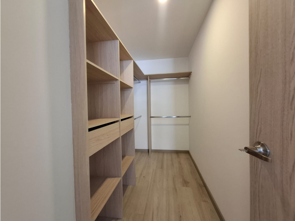 Apartamento en venta en Shellmar, Medellín · foto 8 de 10