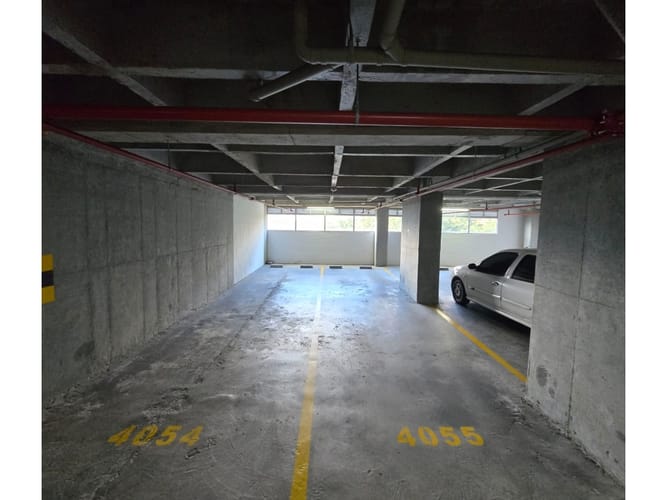 Apartamento en venta en Los Naranjos, Medellín · foto 12 de 17