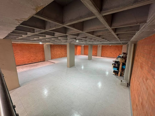 Warehouse for rent in La candelaria, Medellín