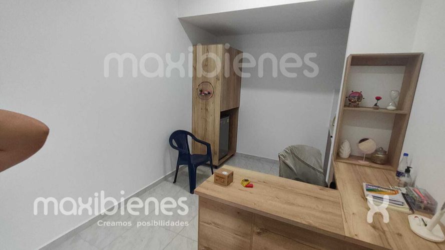 Local en arriendo en Villa Del Rio, Apartado, 20 m² · foto 4 de 7