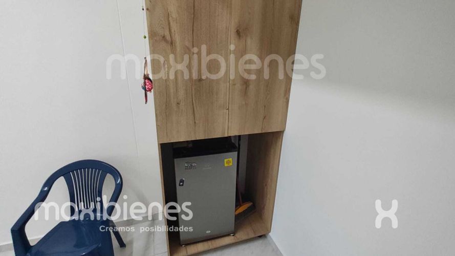 Local en arriendo en Villa Del Rio, Apartado, 20 m² · foto 5 de 7