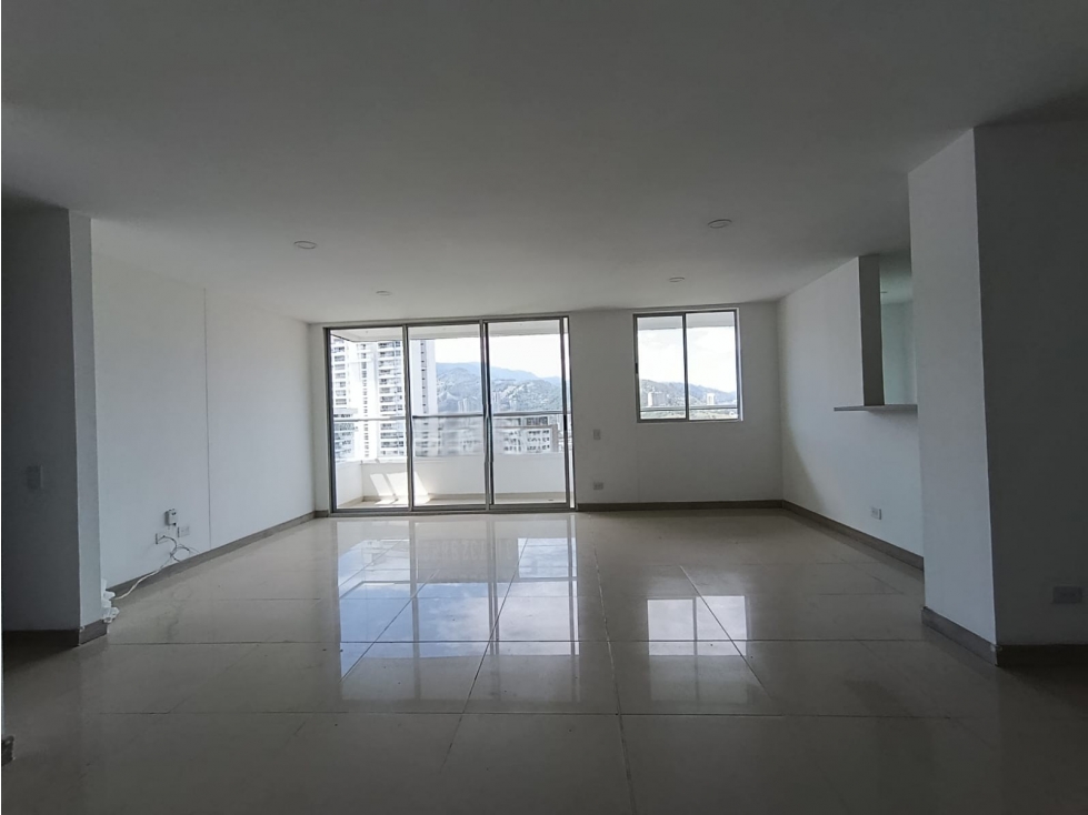 Apartamento en venta en Suramérica, Itagüí · foto 2 de 13