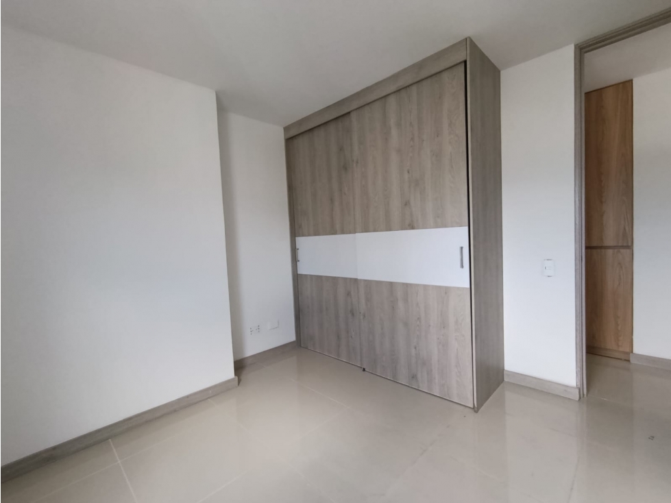 Apartamento en venta en Suramérica, Itagüí · foto 8 de 13