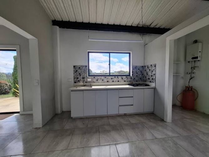Casa de 3 alcobas en arriendo en San Jose, Guarne, 250 m² · foto 3 de 24