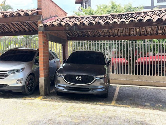 Apartamento de 3 alcobas en venta en Loma De Las Brujas, Envigado, 92 m² · foto 16 de 16