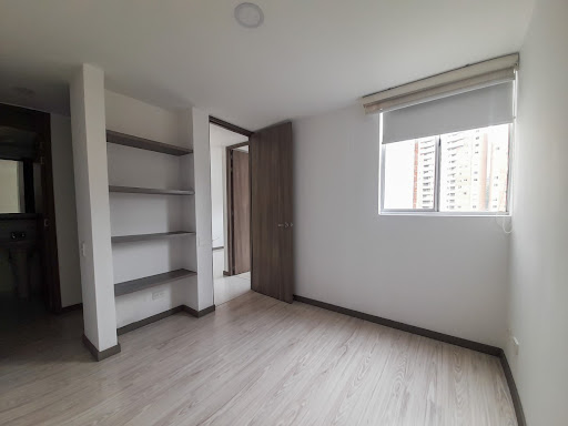2BR Apartment in Maria Auxiliadora (74 m²) - 4