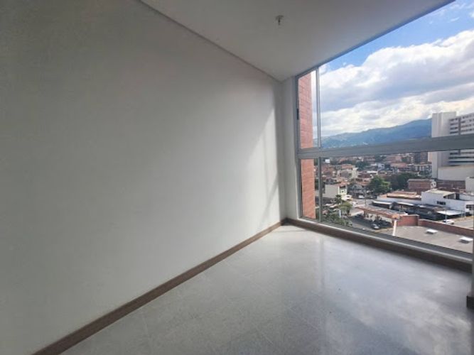 Consultorio en arriendo en Los Pinos, Medellín, 38 m² · foto 4 de 10