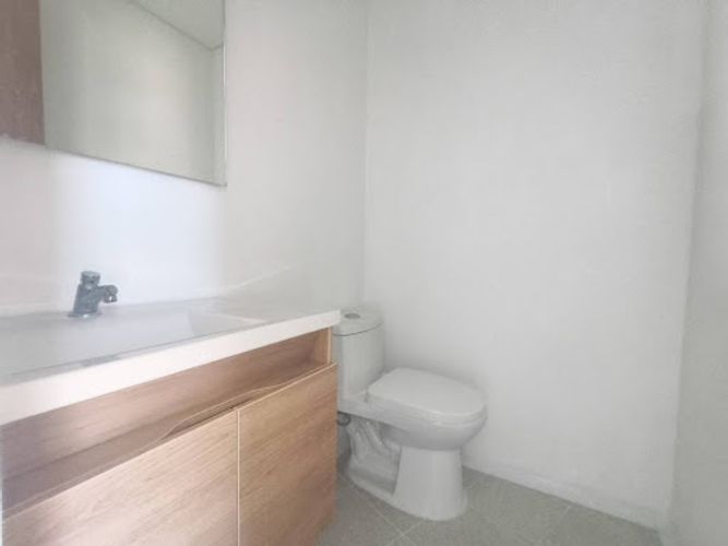 Consultorio en arriendo en Los Pinos, Medellín, 38 m² · foto 5 de 10