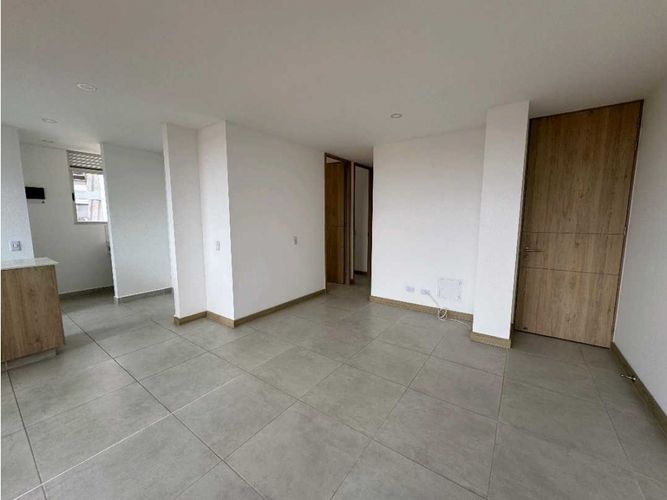 Apartamento de 3 alcobas en venta en Ub. Ojo De Agua, Rionegro, 75 m² · foto 2 de 10
