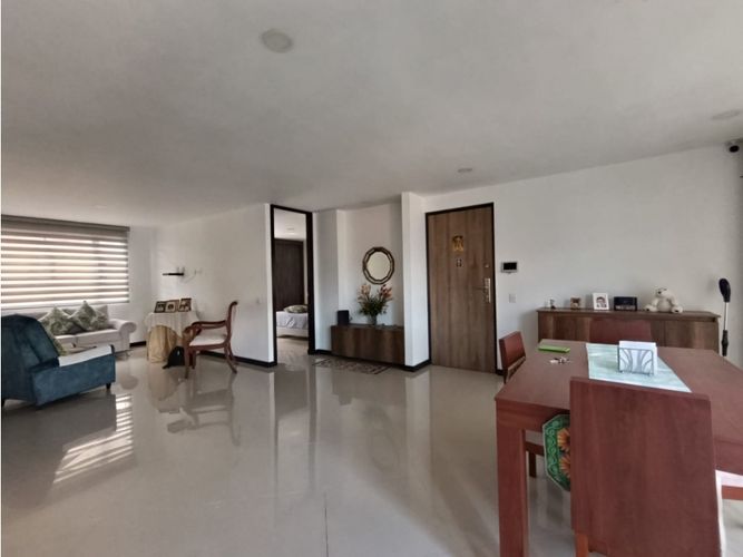 Apartamento de 2 alcobas en venta en Rosales, Medellín, 73 m² · foto 6 de 21