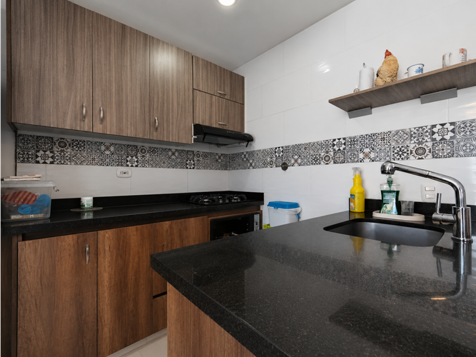 Apartamento de 2 alcobas en venta en Rosales, Medellín, 73 m² · foto 8 de 21