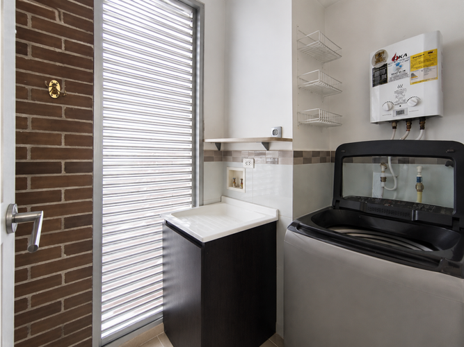 Apartamento de 2 alcobas en venta en Rosales, Medellín, 73 m² · foto 16 de 21