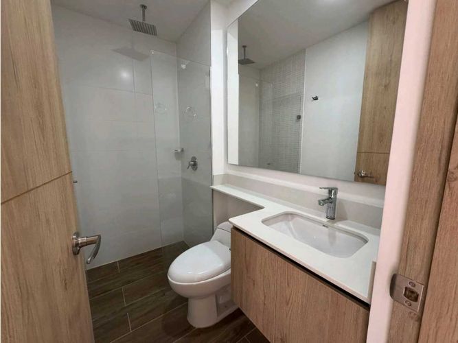 Apartamento de 2 alcobas en venta en Centro, Rionegro, 65 m² · foto 9 de 12