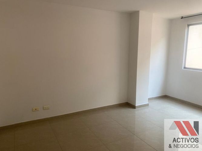 Apartamento de 3 alcobas en venta en La Castellana, Medellín, 217 m² · foto 19 de 24