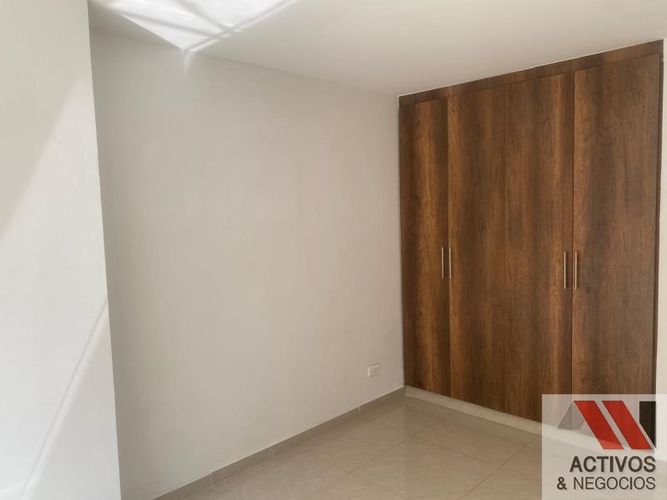 Apartamento de 3 alcobas en venta en La Castellana, Medellín, 217 m² · foto 20 de 24