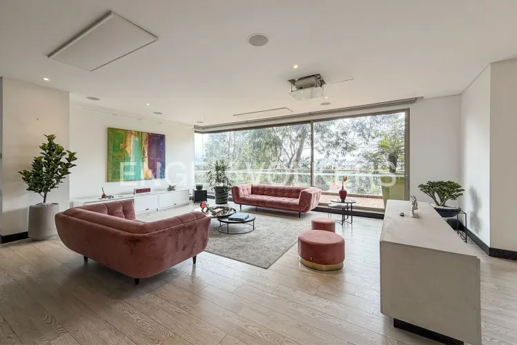 Apartamento en venta en Cerros De Suba, Bogotá · foto 2 de 20