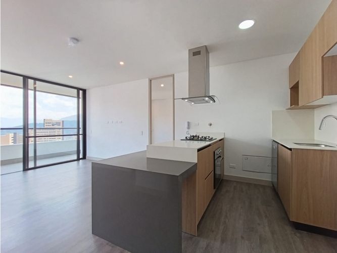 Apartamento de 2 alcobas en venta en Los Balsos, Medellín, 88 m² · foto 4 de 19
