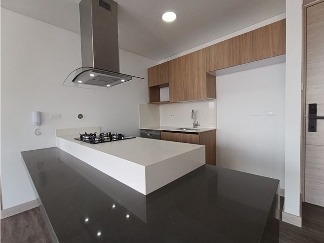 Apartamento de 2 alcobas en venta en Los Balsos, Medellín, 88 m² · foto 6 de 19