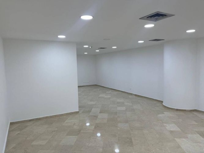 Oficina en arriendo en El Poblado, Medellín, 64 m² · foto 6 de 14