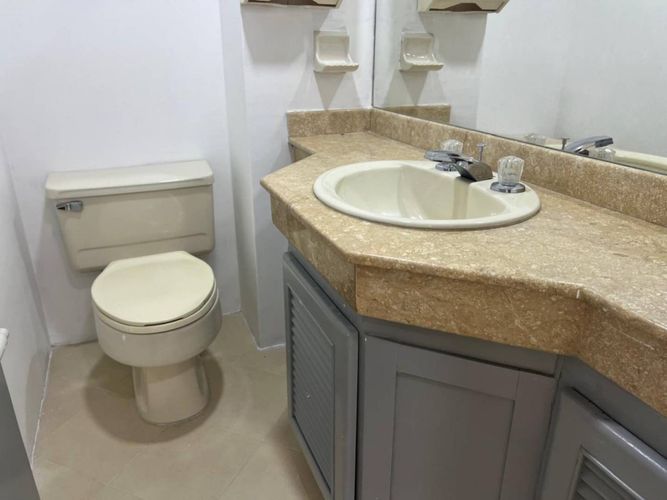 Oficina en arriendo en El Poblado, Medellín, 64 m² · foto 12 de 14