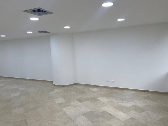 Oficina en arriendo en El Poblado, Medellín, 64 m² · foto 13 de 14