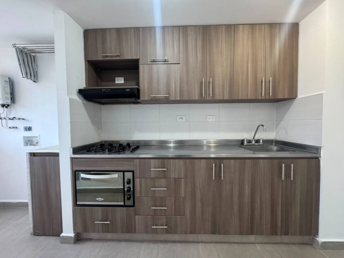 Apartamento en venta en Suramérica, Medellín · foto 3 de 17