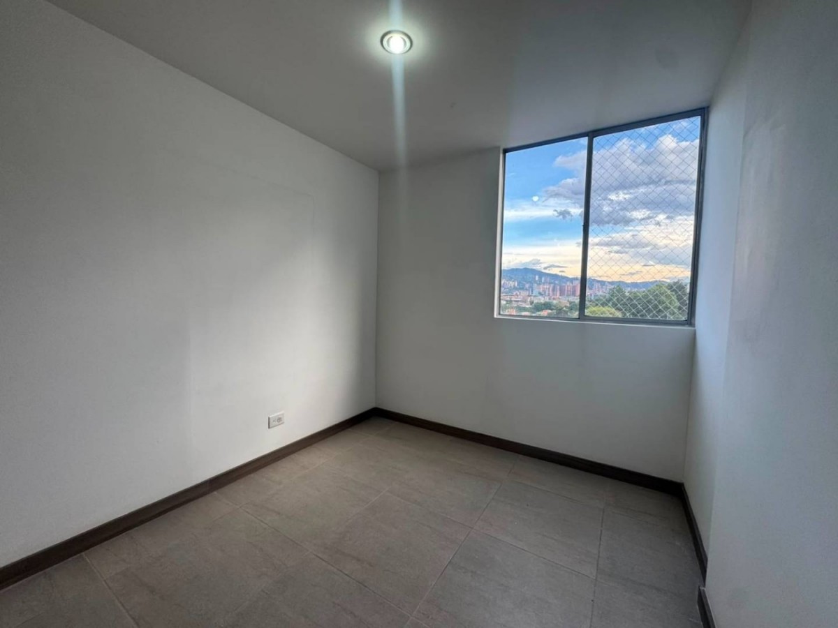 Apartamento en venta en Suramérica, Medellín · foto 8 de 17
