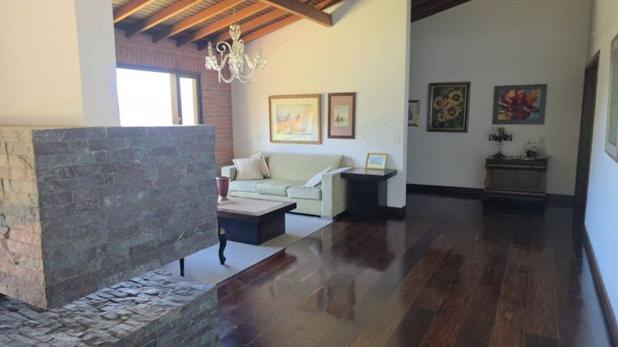 Casa de 3 alcobas en venta en Loma De La Doctora, Sabaneta, 260 m² · foto 7 de 11