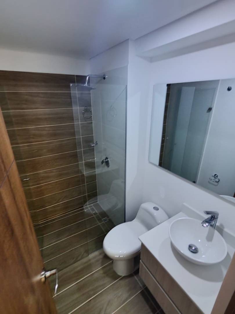 Apartamento en arriendo en Las Lomitas, Sabaneta · foto 8 de 16