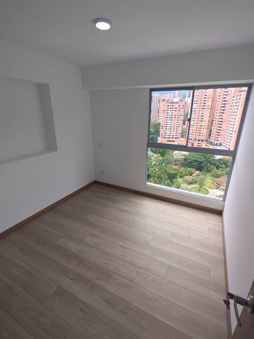 Apartamento en arriendo en Las Lomitas, Sabaneta · foto 13 de 16
