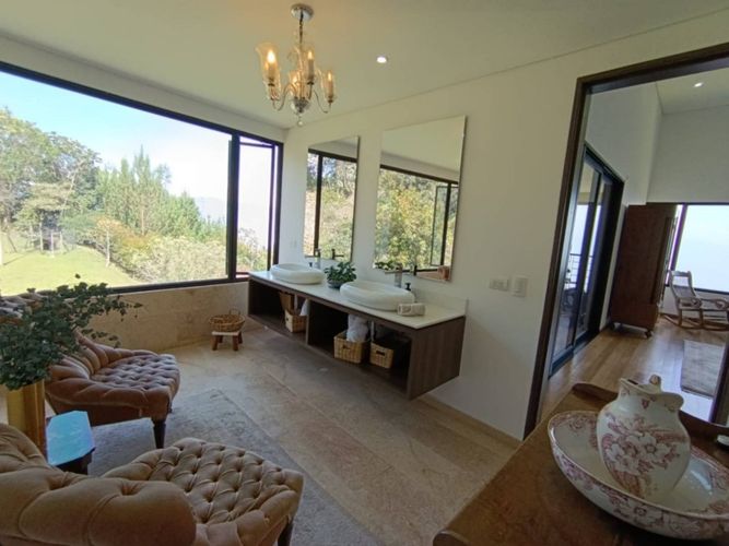 Casa de 4 alcobas en venta en Las Palmas, Medellín, 555 m² · foto 21 de 24