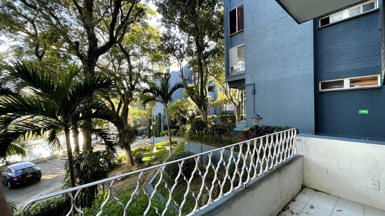Apartamento en venta en Urbanizacion Diamante Ii Etapa, Bucaramanga · foto 10 de 13