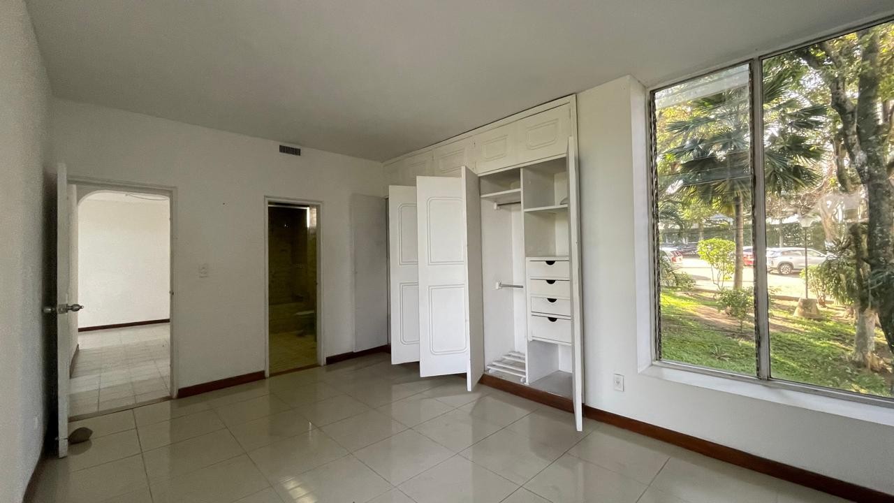 Apartamento en venta en Urbanizacion Diamante Ii Etapa, Bucaramanga · foto 6 de 13