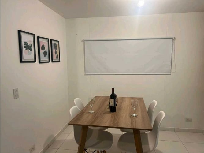 Apartamento de 3 alcobas en venta en Madera, Bello, 56 m² · foto 2 de 21