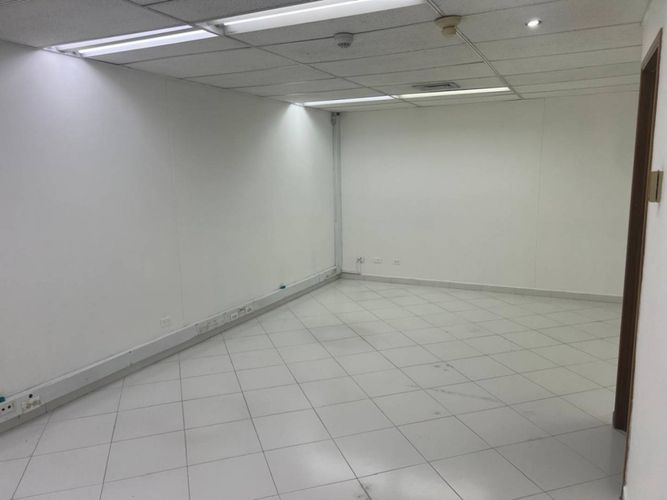 Oficina en arriendo en La Florida, Medellín, 65 m² · foto 4 de 19