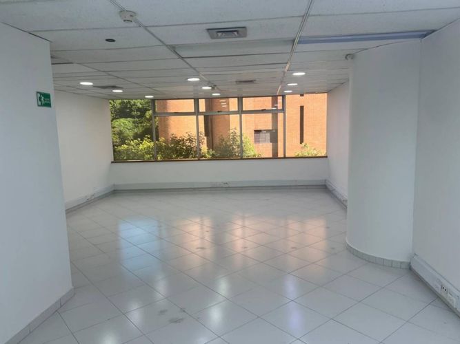 Oficina en arriendo en La Florida, Medellín, 65 m² · foto 12 de 19