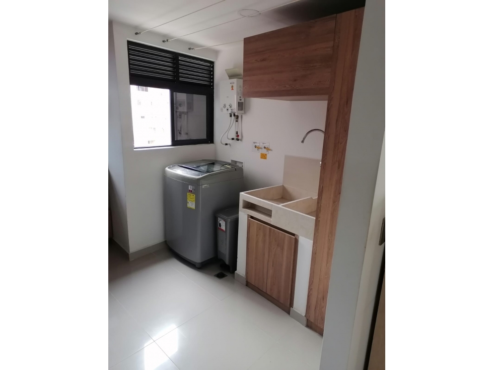 Apartamento en venta en Laureles, Medellín · foto 11 de 19