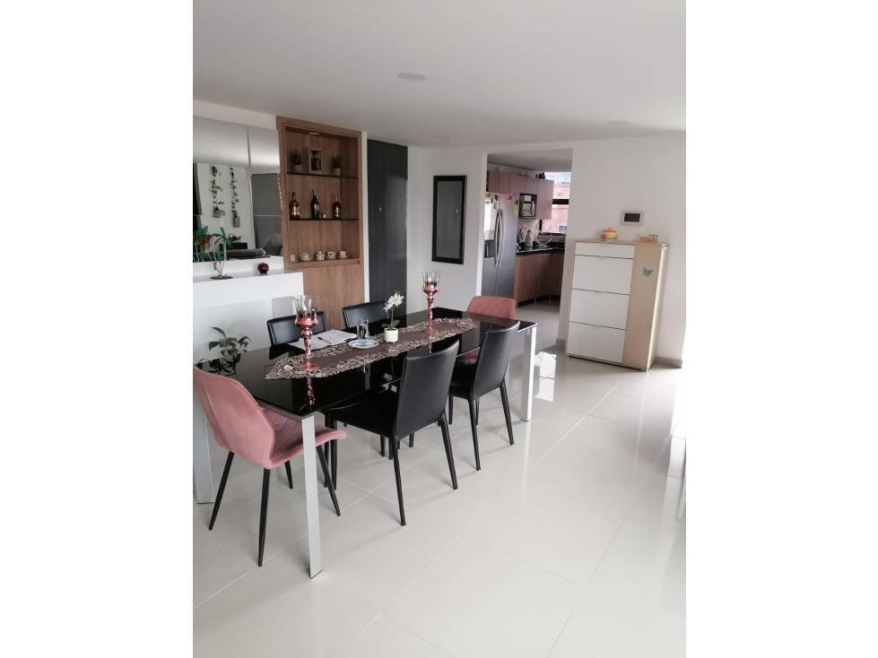 Apartamento en venta en Laureles, Medellín · foto 15 de 19