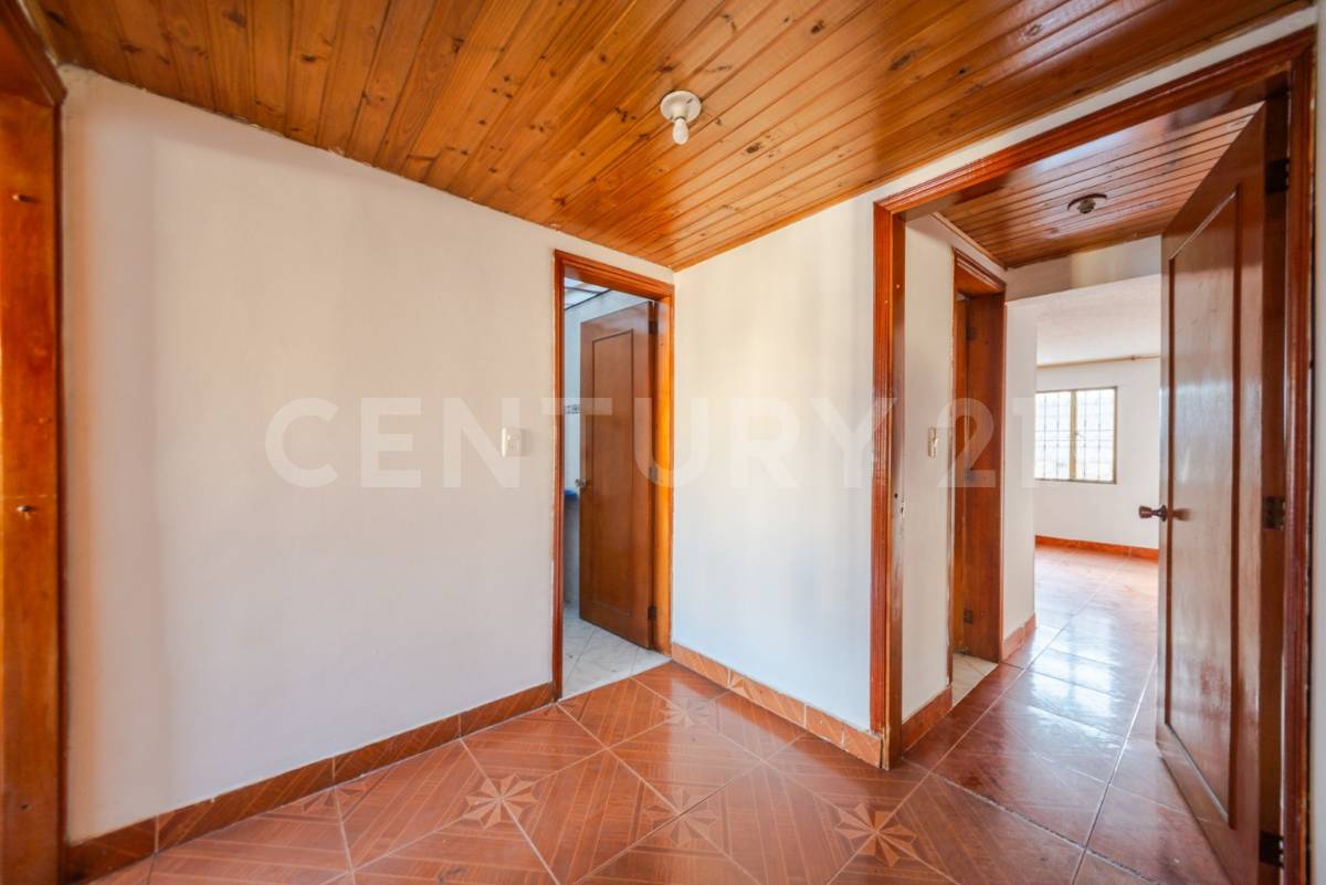Casa en venta en Engativá, Bogotá · foto 7 de 15